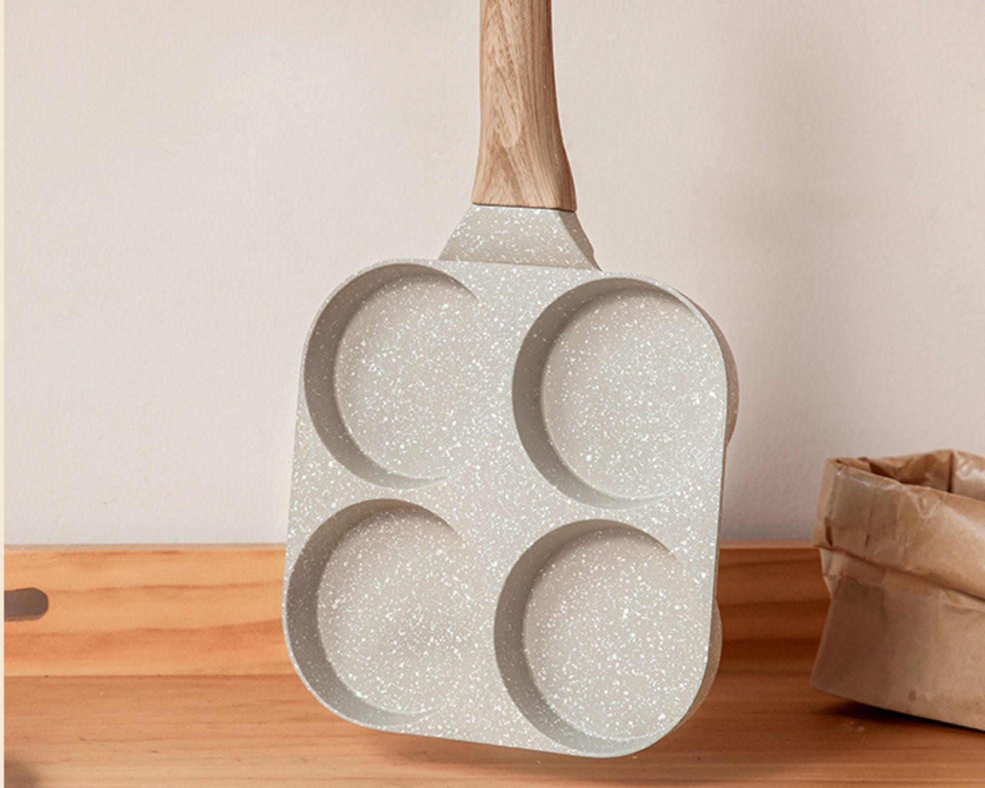Polix - Padella beige a 4 stampi (+ 2 utensili GRATUITI)